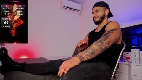 Snapshot of teoferrer chatting on 01/17/25, 09:06 Teo Ferrer online show from 01/17/25, 09:06