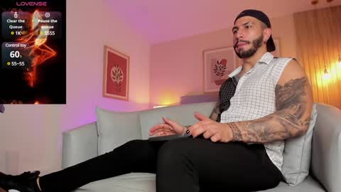 Snapshot of teoferrer chatting on 02/06/25, 08:45 Teo Ferrer online show from 02/06/25, 08:45