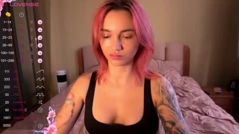 Teya online show from 02/25/26, 10:47