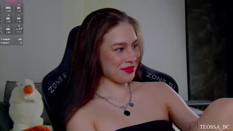 Snapshot of teossa chatting on 10/18/25, 06:19 Ulya online show from 10/18/25, 06:19