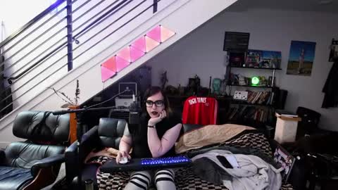 tonyatorch online show from 05/18/26, 04:02