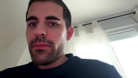 Snapshot of tereee12 chatting on 12/23/25, 07:50 Luis online show from 12/23/25, 07:50