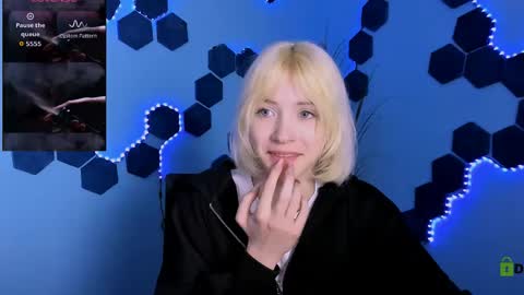 Snapshot of teresa_shy chatting on 04/29/26, 05:30 your love online show from 04/29/26, 05:30