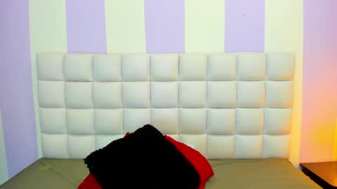 Teresa online show from 12/26/24, 04:04