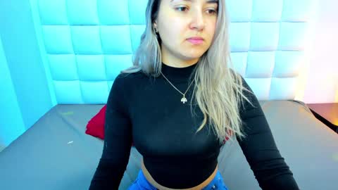 Teresa online show from 12/30/24, 04:09