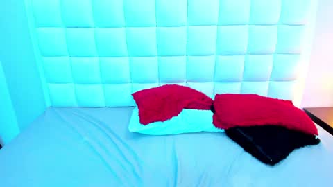 Teresa online show from 01/22/25, 02:46