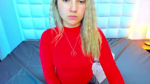 Teresa online show from 10/28/25, 02:42