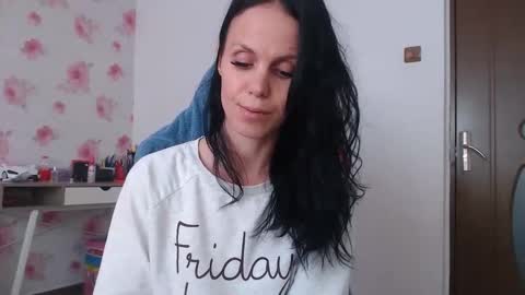 Snapshot of teressa_lovee chatting on 04/22/26, 02:07 teressa_lovee online show from 04/22/26, 02:07