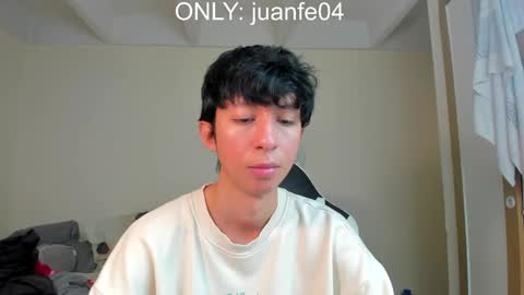 Juanfe  online show from 12/14/24, 01:39