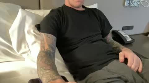 Terracoa66 online show from 12/02/25, 02:17