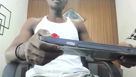 terranze_z online show from 02/23/25, 07:28