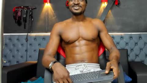 terranze_z online show from 11/24/25, 08:08