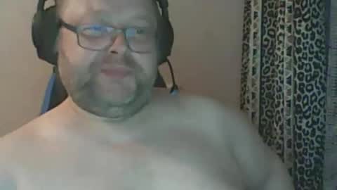 Snapshot of tervetuleksi chatting on 10/17/25, 10:12 tervetuleksi online show from 10/17/25, 10:12