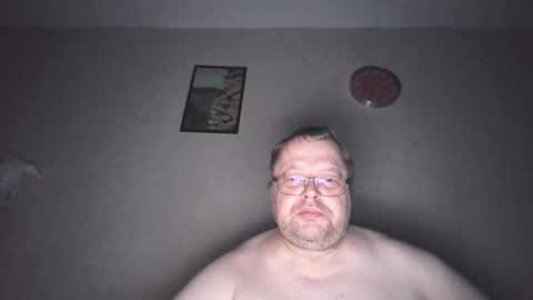 Snapshot of tervetuleksi chatting on 11/12/25, 02:12 tervetuleksi online show from 11/12/25, 02:12