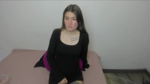 Snapshot of tesa_cute chatting on 05/12/26, 02:41 tesa online show from 05/12/26, 02:41