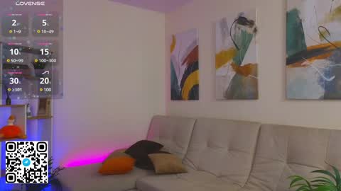 Snapshot of tesalune chatting on 01/30/25, 05:19 Tessa online show from 01/30/25, 05:19