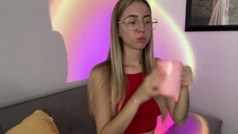 tessa_calmness online show from 06/03/26, 03:20