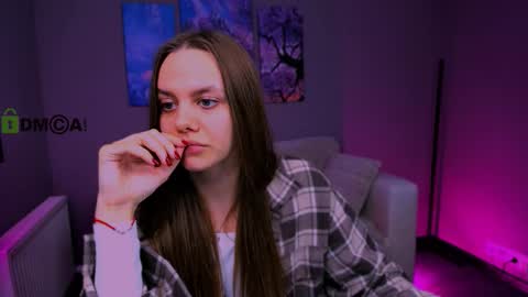 Tessa online show from 09/28/25, 03:06