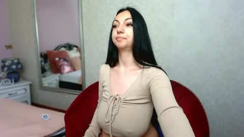Tessa Joy online show from 06/05/26, 04:08