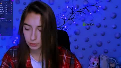 tessa_tea online show from 12/18/25, 10:54