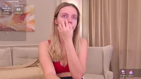 Snapshot of tessaadorablee chatting on 03/18/26, 05:32 tessaadorablee online show from 03/18/26, 05:32