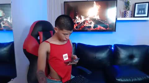 tessachains online show from 12/14/25, 04:34