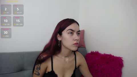 Snapshot of tessafoxie chatting on 05/23/26, 12:09 Tessa foxie online show from 05/23/26, 12:09