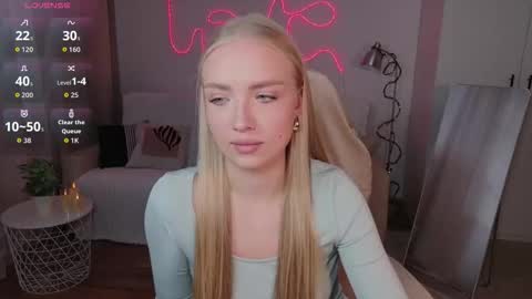 TessaHamilton online show from 03/01/26, 08:05