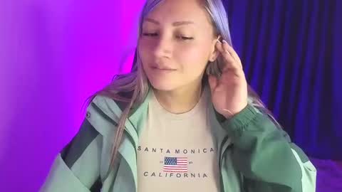 Snapshot of tessawhisnton chatting on 03/11/25, 07:14 Tessy online show from 03/11/25, 07:14