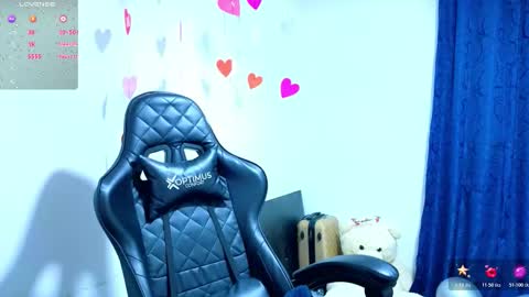 Tessy online show from 02/17/26, 04:24