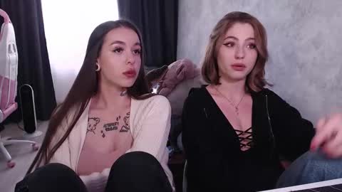 Snapshot of tessawillson chatting on 10/03/25, 10:45 Tessa online show from 10/03/25, 10:45