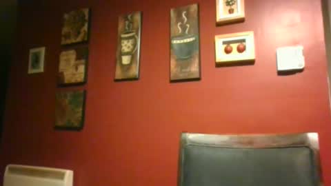 Snapshot of tetuo2 chatting on 02/13/25, 10:33 tetuo2 online show from 02/13/25, 10:33
