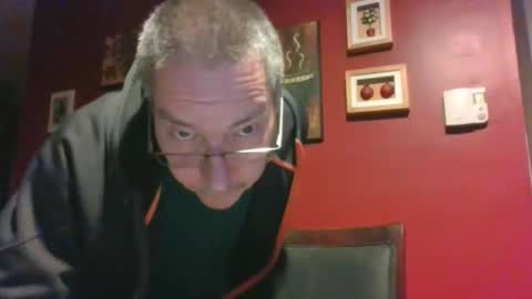 Snapshot of tetuo2 chatting on 02/22/25, 01:11 tetuo2 online show from 02/22/25, 01:11