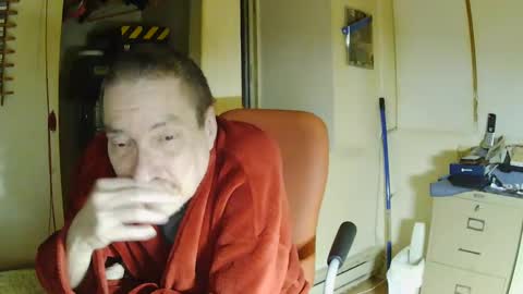 Snapshot of tetuo2 chatting on 02/28/25, 05:37 tetuo2 online show from 02/28/25, 05:37