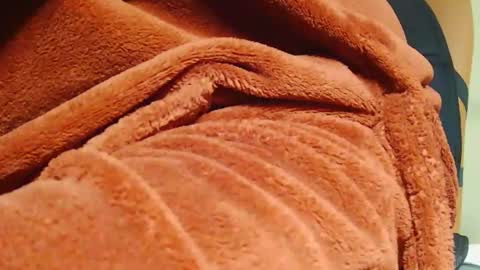 Snapshot of tetuo2 chatting on 11/29/25, 02:53 tetuo2 online show from 11/29/25, 02:53