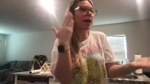 Daphne Summers online show from 05/22/26, 03:06