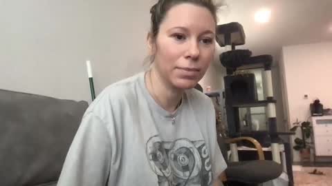 Daphne Summers online show from 06/09/26, 06:19