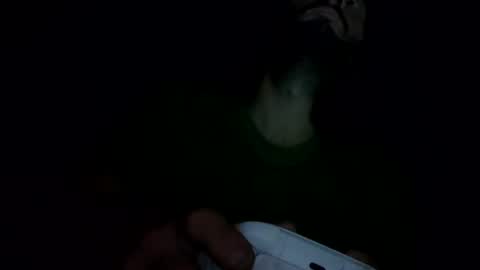 Snapshot of texasfried chatting on 01/26/25, 06:59 MauiMinded808 online show from 01/26/25, 06:59