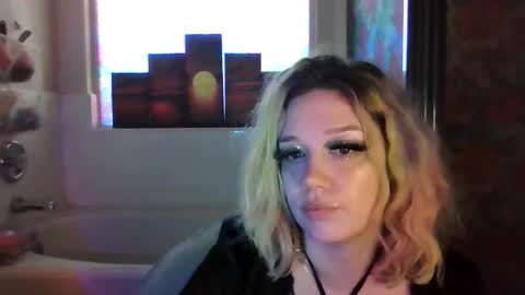 Snapshot of texaspregogrllll chatting on 05/02/26, 01:27 TEXASGIRLLLL online show from 05/02/26, 01:27