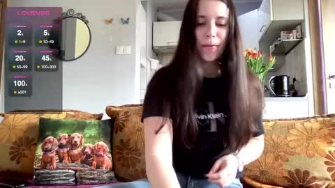 Teylor online show from 03/12/25, 12:15