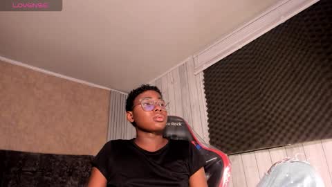 Snapshot of teylor_lovee chatting on 02/22/26, 06:50 teylor_lovee online show from 02/22/26, 06:50