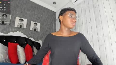 Snapshot of teylor_lovee chatting on 03/04/26, 09:21 teylor_lovee online show from 03/04/26, 09:21