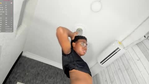 Snapshot of teylor_lovee chatting on 03/06/26, 10:17 teylor_lovee online show from 03/06/26, 10:17