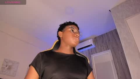 Snapshot of teylor_lovee chatting on 03/22/26, 08:23 teylor_lovee online show from 03/22/26, 08:23