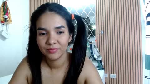 tezza smith online show from 02/12/25, 06:51