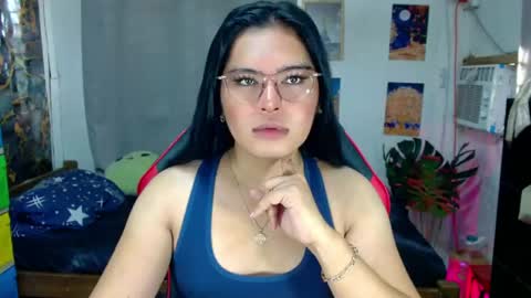 tgirlselena online show from 05/25/26, 10:49