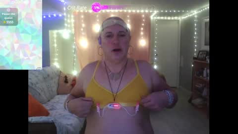 Snapshot of tglacey chatting on 02/24/25, 01:21 lacey online show from 02/24/25, 01:21