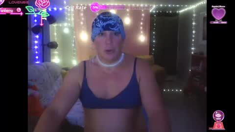 Snapshot of tglacey chatting on 09/14/25, 04:39 lacey online show from 09/14/25, 04:39