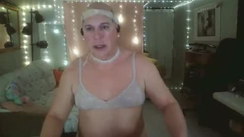 Snapshot of tglacey chatting on 02/28/26, 05:14 lacey online show from 02/28/26, 05:14