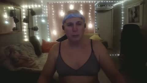 Snapshot of tglacey chatting on 03/17/26, 07:39 lacey online show from 03/17/26, 07:39